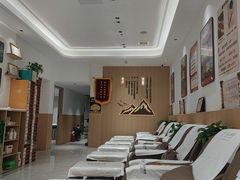 -郑远元专业修脚房(晴川街店)