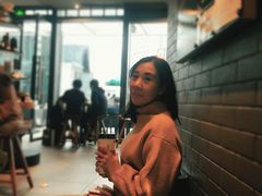 -星巴克臻选(深圳龙华红山天虹店)