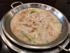 -老来福·非遗酸汤兔(凯旋路店)