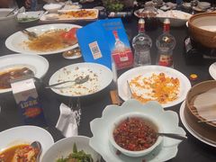 -忆江南·临江鱼馆