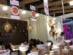 大堂-成都你六姐·牛肉冒菜(城市集市合生汇店)