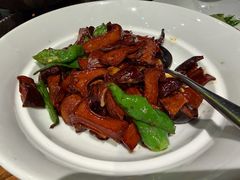 小炒牛肝菌-丹江渔村(首都机场店)
