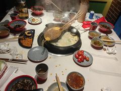 -钢管厂五区小郡肝串串香火锅(梅川路店)