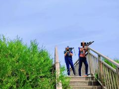 -亲兄弟真人CS团建拓展基地