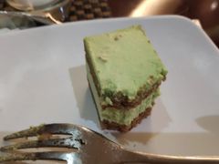 -荣誉国际酒店-海鲜自助餐厅(迎宾大道店)