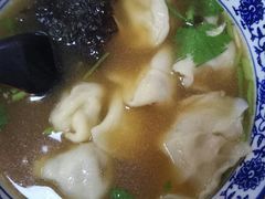 -闫家驴肉老店(华电一校店)