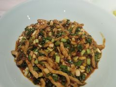 鱼香肉丝-新沸腾鱼乡(世贸天阶店)