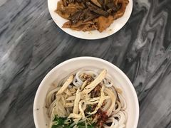 -再回首鸡肉米线(人民路一店)