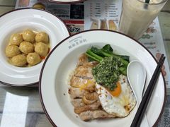 -兴华里茶记(禅城同济首店)