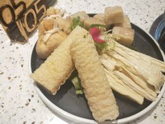 -椰子营·椰子鸡火锅(万象里店)