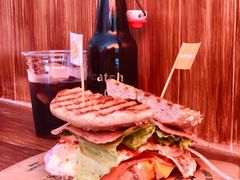 -Catch Bagel(芳草地店)