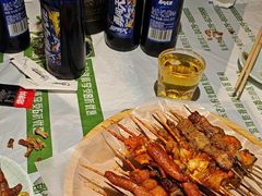 -寂寞的豆芽 烧烤酒场(丽景店)