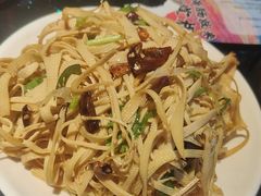 -曹掌柜小酒馆烧烤集团(宾川路店)