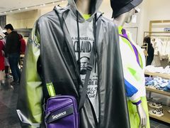 -URBAN REVIVO(济南世茂广场店)