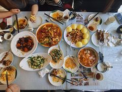 -汗腾格里·风味餐厅(新疆驻京办店)
