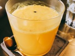 -UNI UNI(环亚凯瑟琳店)