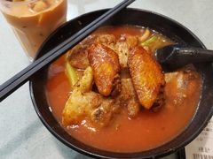 番茄浓汤鸡翅猪扒通粉-华嫂冰室(尖沙咀店)