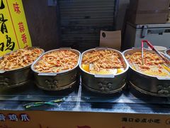 -泰龙城小吃街