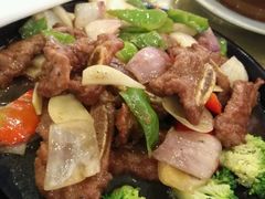 铁板牛肉-粤香村(清真川菜店)