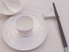 餐具摆设-那达慕蒙古风味酒楼