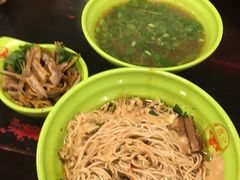 -张记牛肉面馆(天津路店)