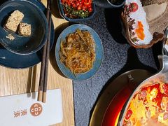 -湊湊火锅·茶憩(上海合生汇店)