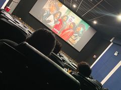 -中影德金影城(百佳华龙华店)