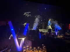 -赤红音乐现场(浦东金桥路店)