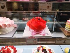 -巴黎贝甜(华堂新辰汇店)