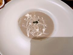 黑松露奶油蘑菇汤-MARU玛露音乐餐厅(大学路店)