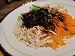 七彩凉米线-云采云南菜(中山北路店)