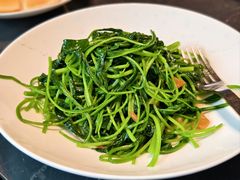 -虹潮荟·餐桌上的美食地理(太阳宫店)