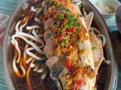 -自游人·美食一楼