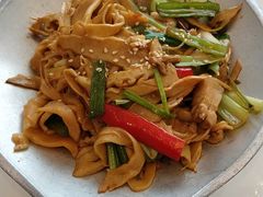 -荷塘秋月·本帮江浙菜(国权路店)