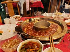 -山城年华老火锅(玉林店)