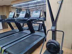 -CXFIT 陈徐健身工作室(凯旋店)