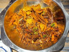 -嘎嘎鸭下巴·爆辣干锅(明教寺店)