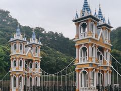 -龙凤山庄影视度假村
