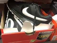-NIKE北京马连道换季优惠店