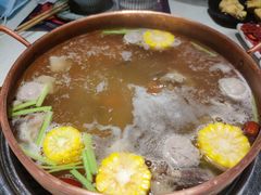 经典牛腩锅-牛村来人潮汕牛肉火锅(西单店)