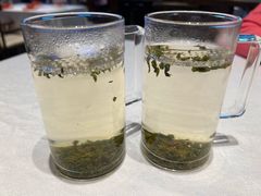 绿茶-老湘亲·品鉴湘菜(蔡塘爱琴海店)
