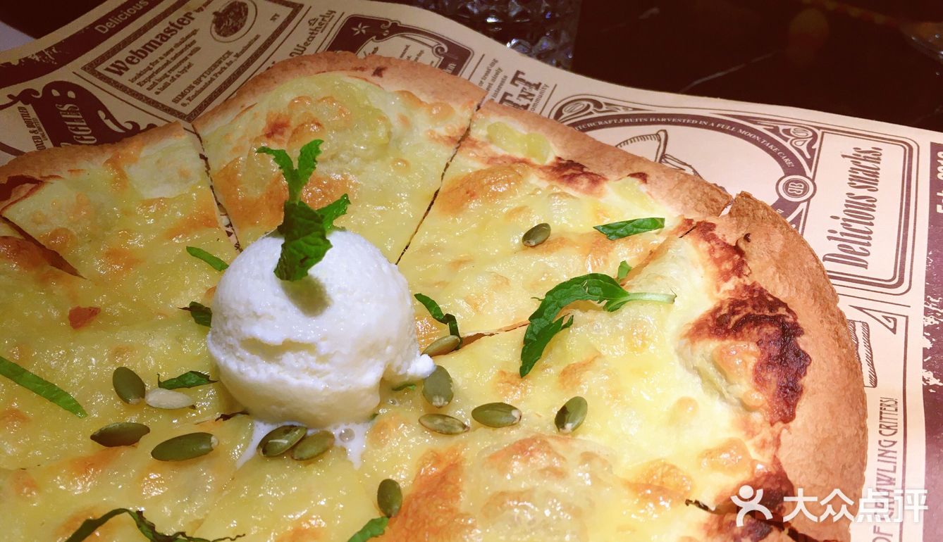 大年初一跟朋友来探店，两个人吃了179