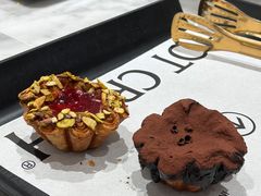 -HOT CRUSH趁热集合·现烤面包(环球港店)