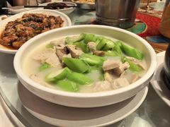 -年辉渔村·非遗传承餐厅(新丰江店)