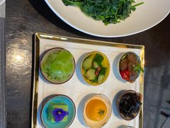 -江上荟·创意中国菜(绿地缤纷城店)