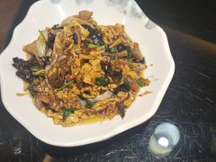 -东口码头·烧鸽子·鱼头泡饼·地方菜(金鹰悦城店)