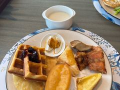 -邻海餐厅(烟台金沙滩英迪格酒店)