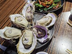 -蚝堡海鲜·威海菜·海肠捞饭·烧烤·亚洲吃蚝公司(幸福门店)