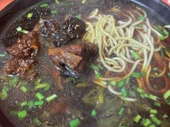 -小龙大肉面馆