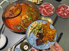-楠小云·云南鲜菌·鲜牛自助火锅(九眼桥店)